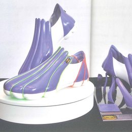 &ldquo;People in motion&rdquo;智能鞋设计组合--air-fingers、skywalker、 eye&rsquo;s light