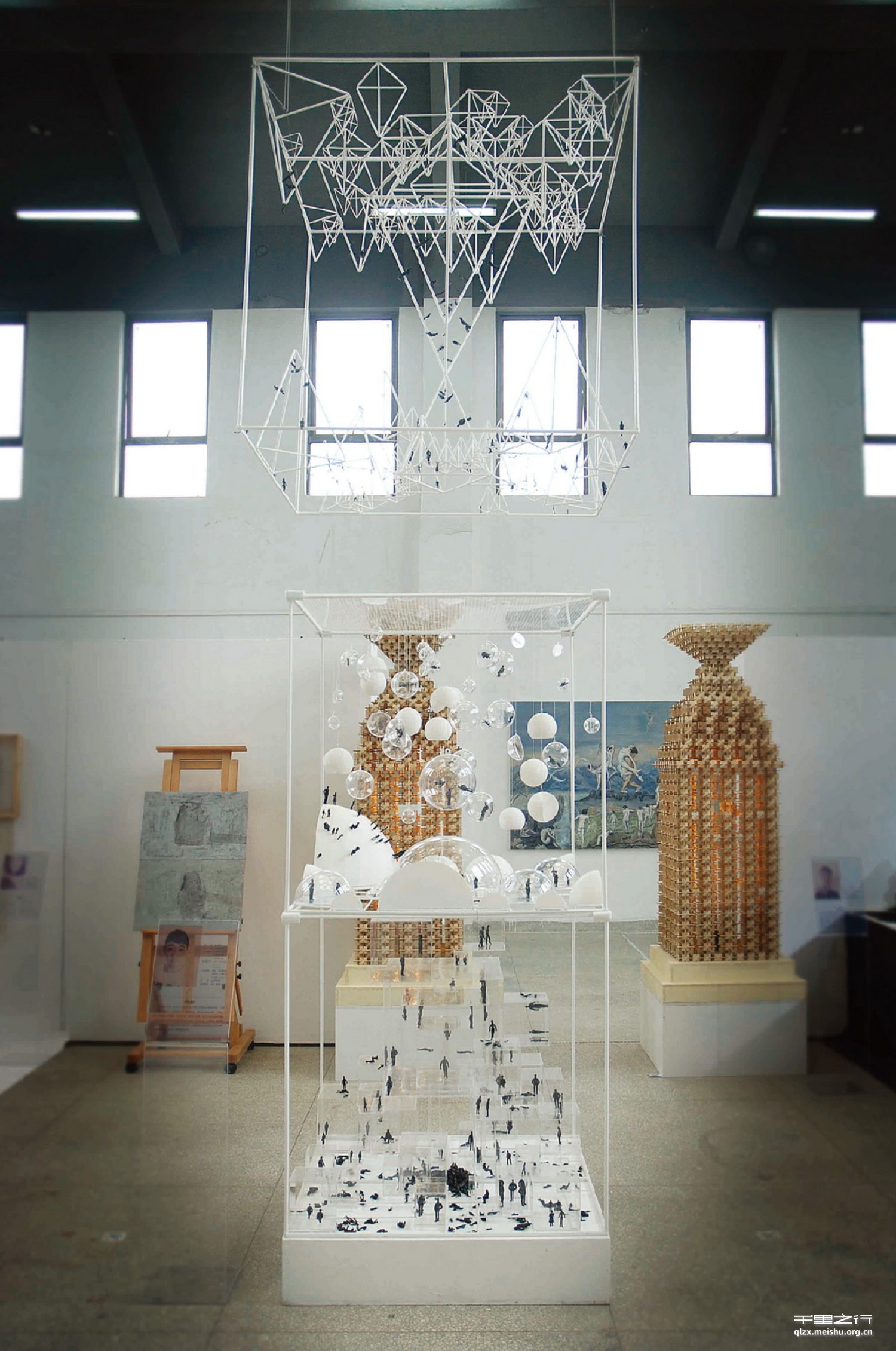 世界&middot;三角,世界&middot;方,世界&middot;圆