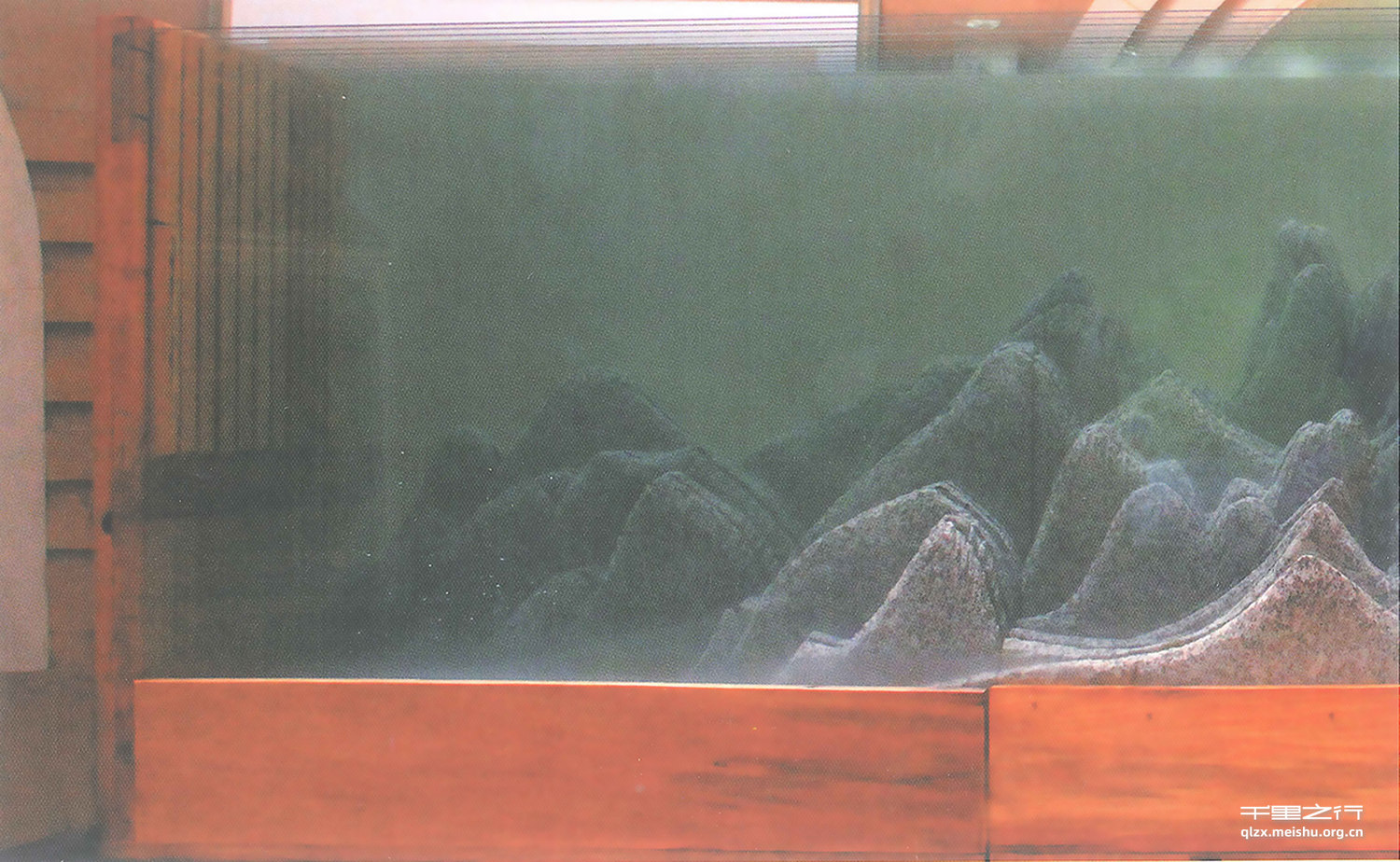 山色空蒙雨亦奇