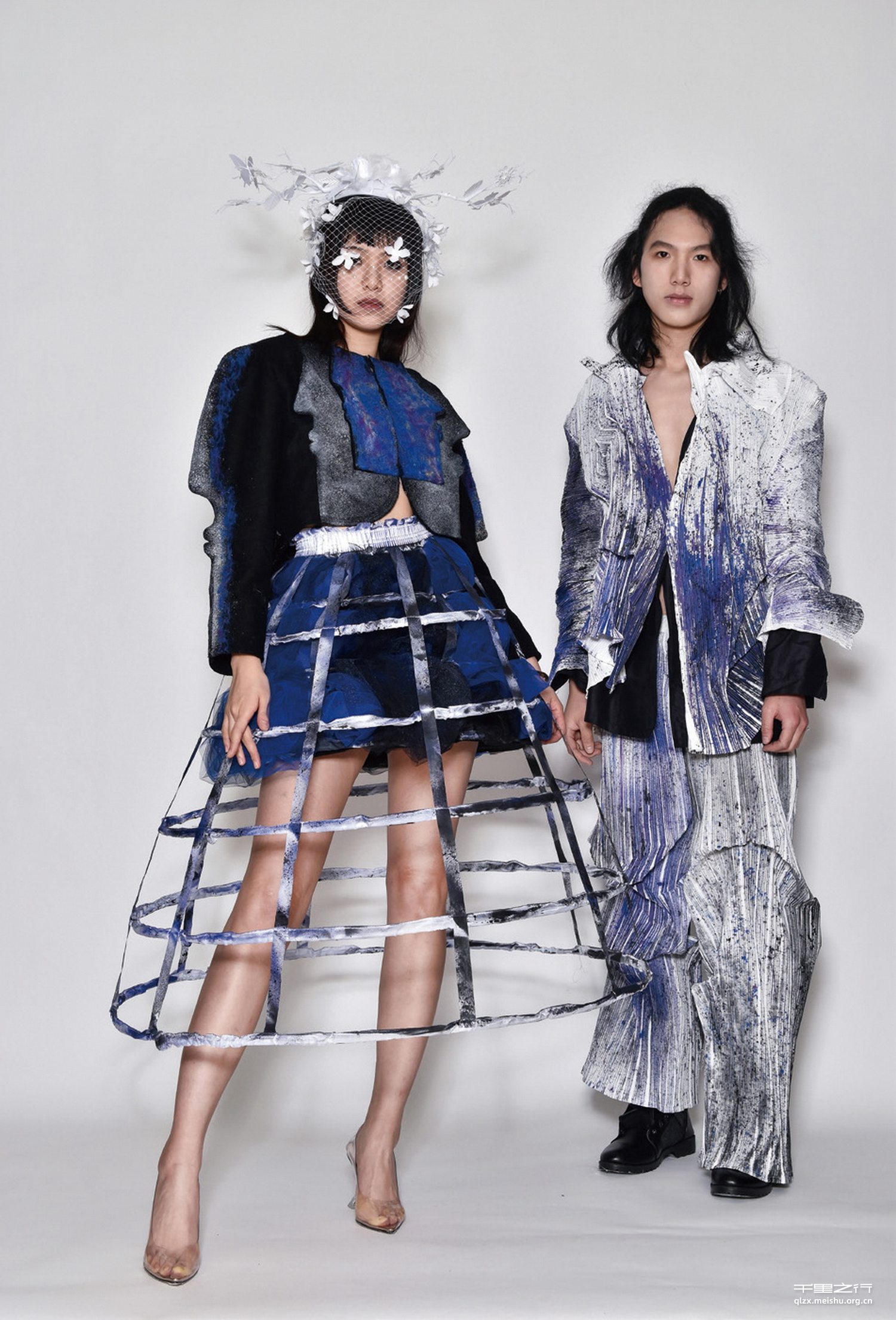 顔&ldquo;千人一面，一人千面&rdquo;