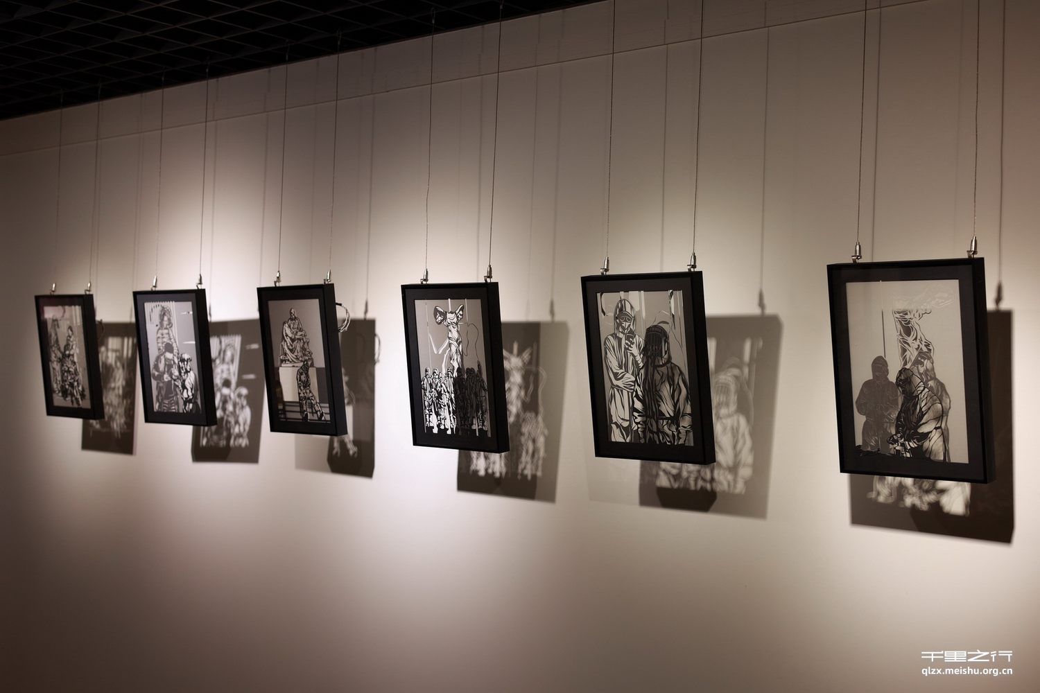 《让我再看你一眼》