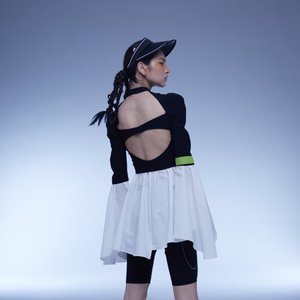 驭风回春（Return to spring in the wind）