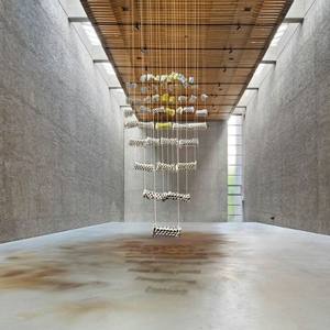 《人往高处走》